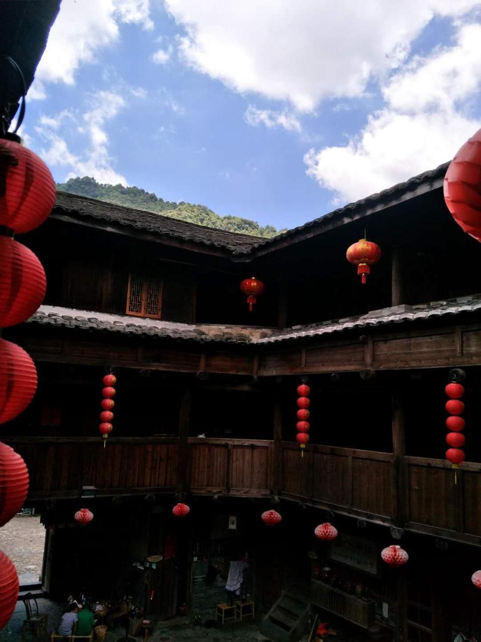 Nanjing Tulou Qingdelou Inn Exterior photo